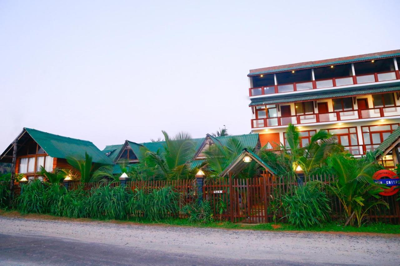 Hi Win Hotel Chilaw Exteriör bild